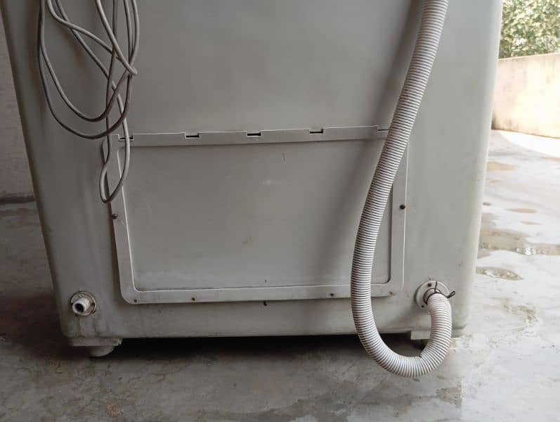 Super Asia SA-245 8 Kg in Good Condition 12