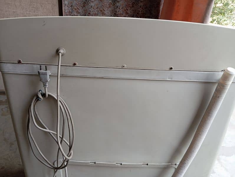 Super Asia SA-245 8 Kg in Good Condition 13