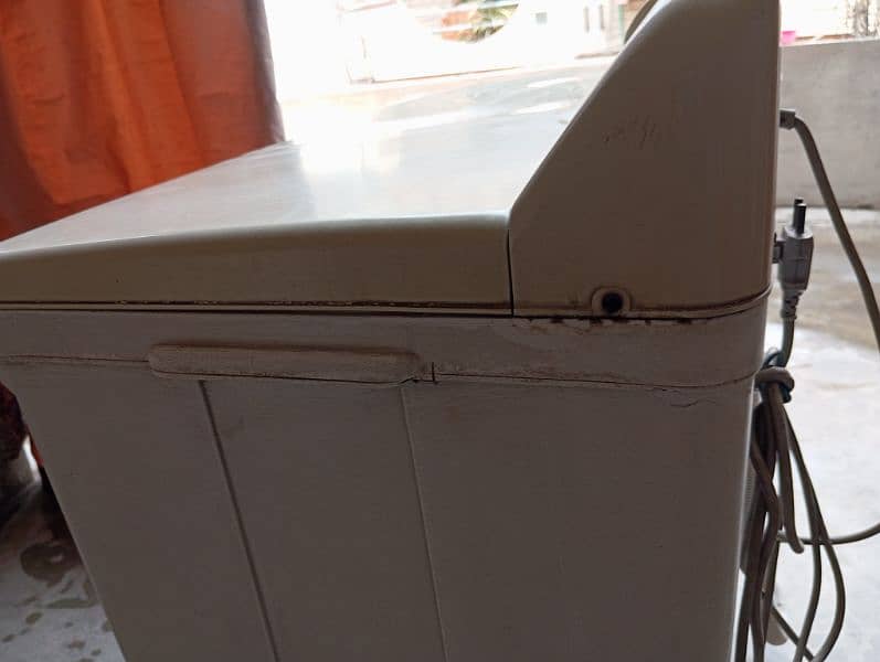 Super Asia SA-245 8 Kg in Good Condition 14