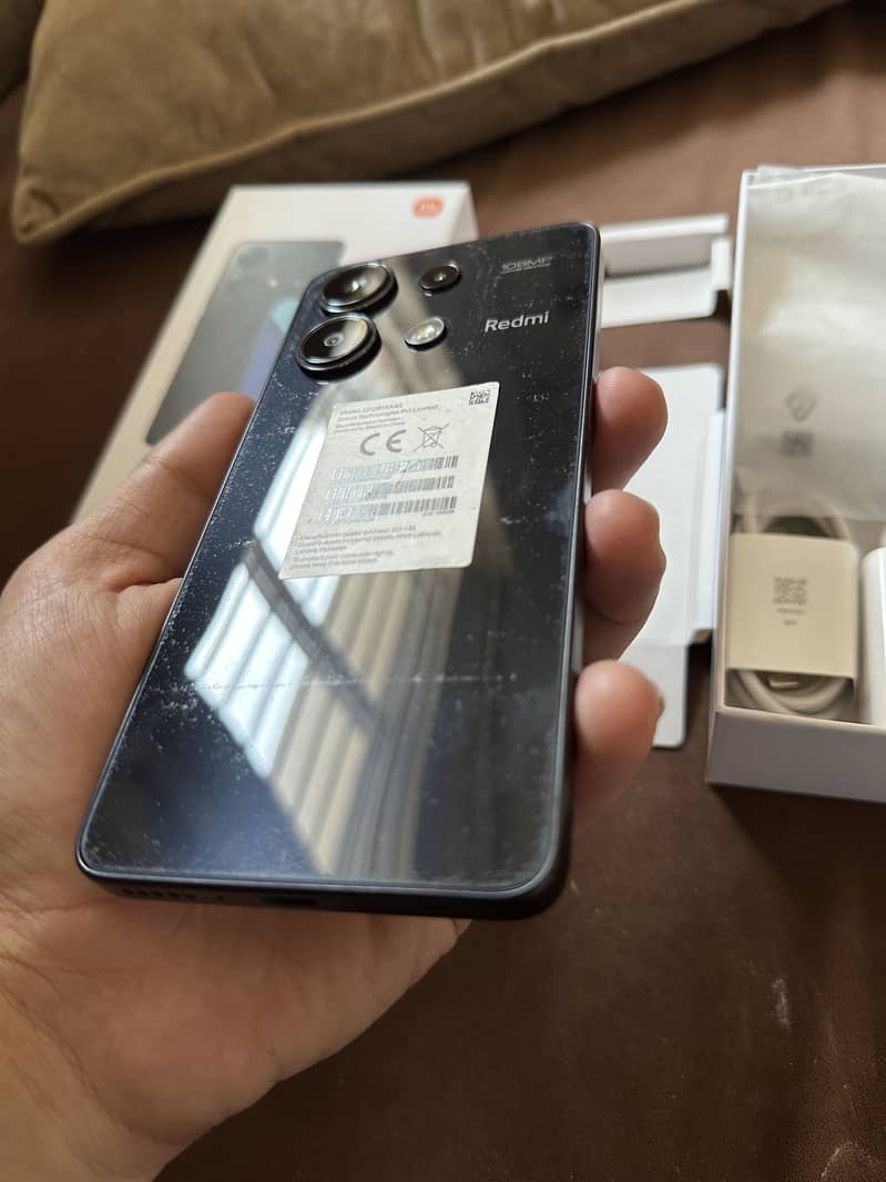 Redmi note 13 8/256 0