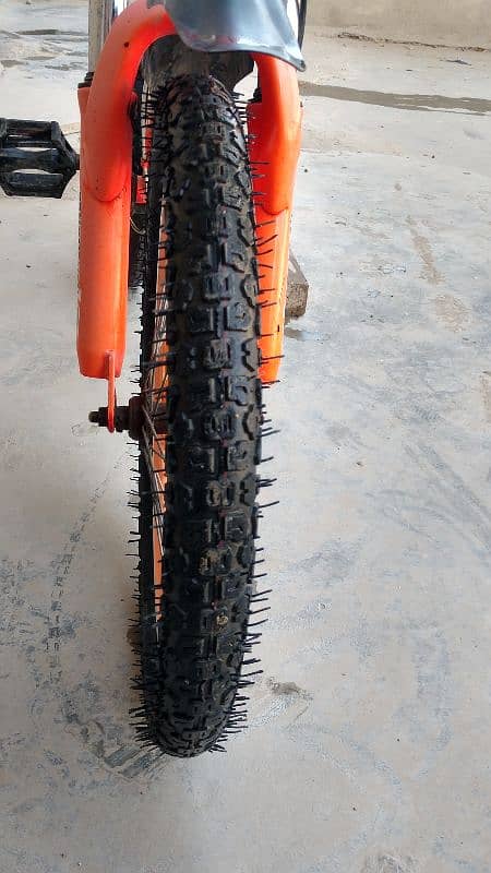best condition dono tyre new hn gher wali cycle hai 3