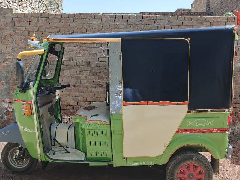New 2025 Model Rickshaw. 2