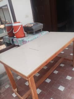 Table new vip