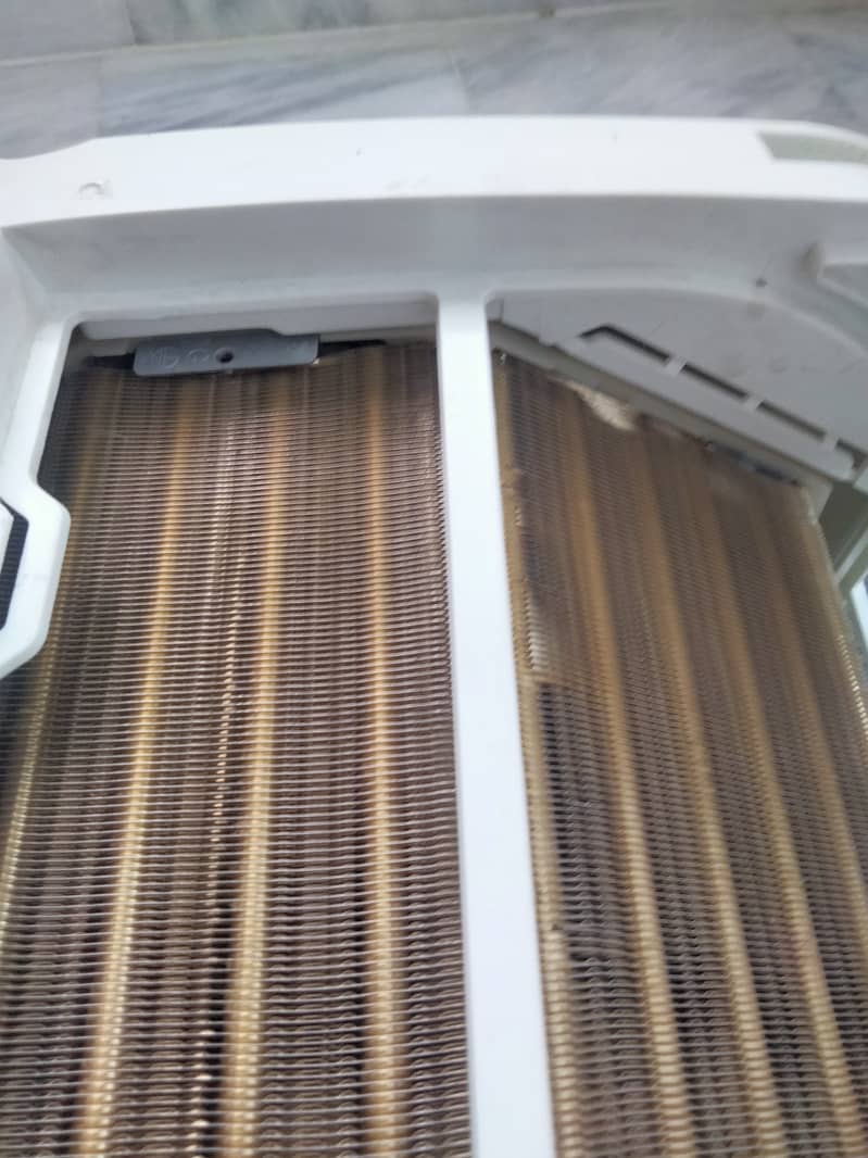 Haier Ac 1.5 ton non inverter 4