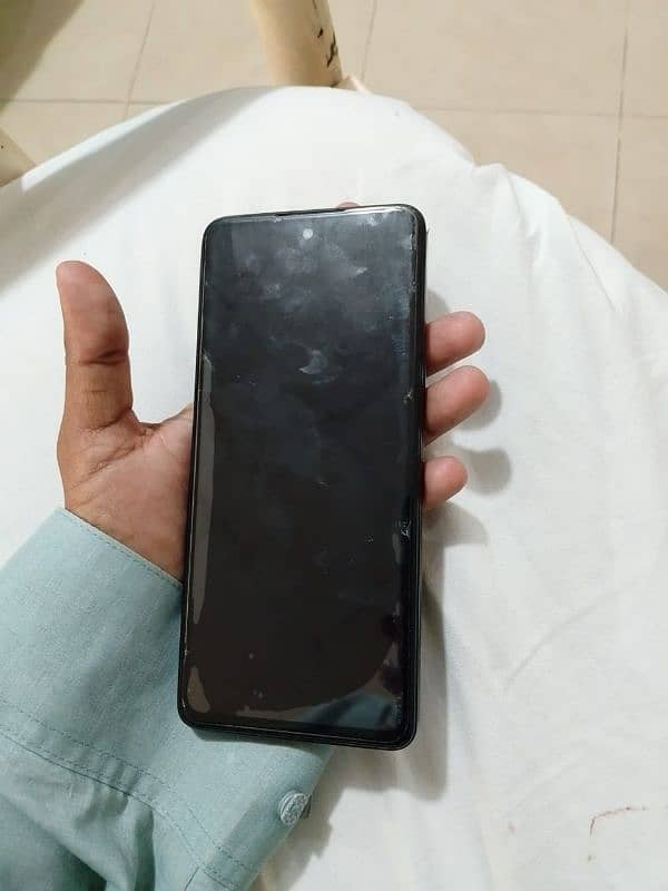 Infinix Note 30 8+8/256 With Box Charger 6