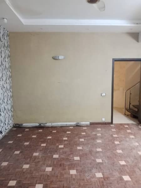 10 Marla House For Rent with Basement in Phase 5 Near Penta Square, Park Commercial Amenities 2