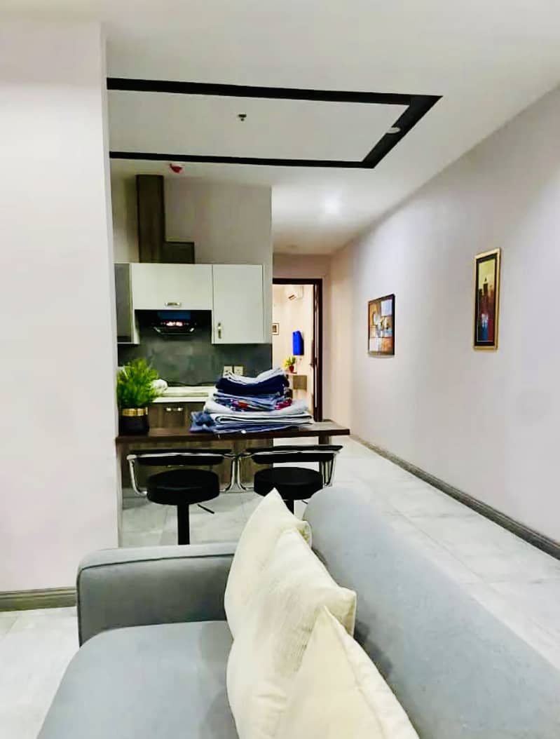 1BHK Luxury Furnished Daily Basis Bahria Town 1