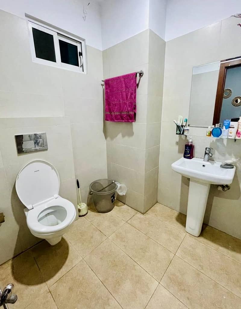 1BHK Luxury Furnished Daily Basis Bahria Town 4