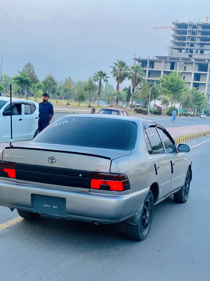 Toyota Corolla 2.0 D 2001 3