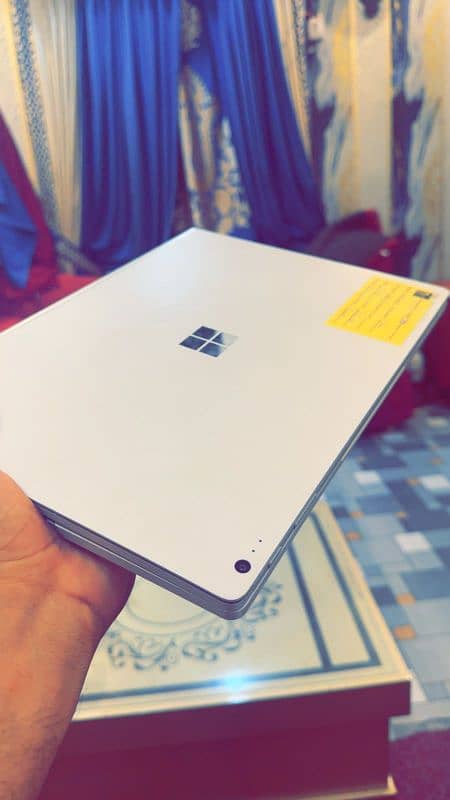 surface laptop 2 || core i5 8th generation || 4k resolution || Touch 17