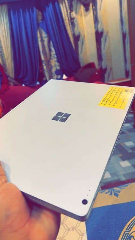 surface laptop 2 || core i5 8th generation || 4k resolution || Touch 18