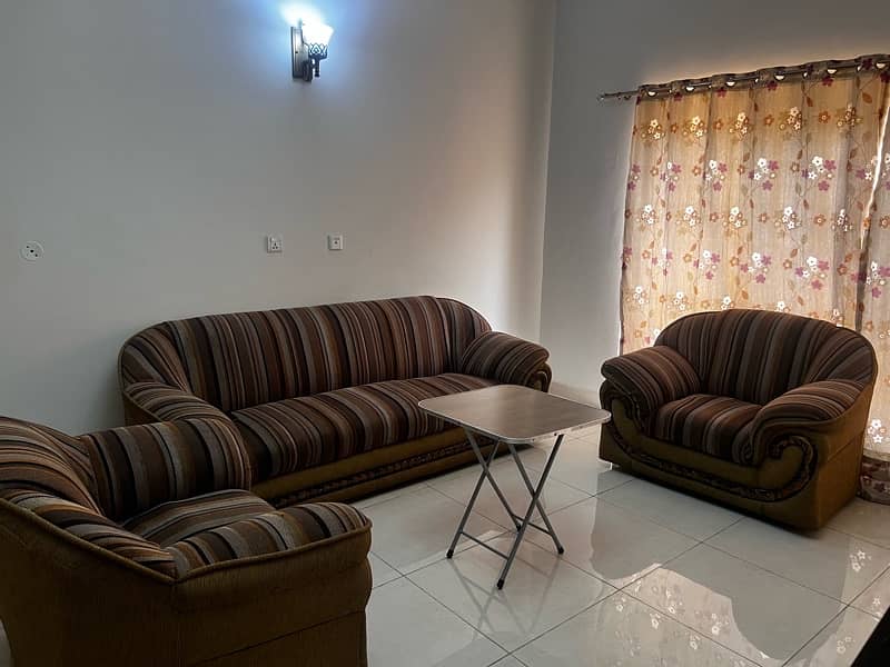5 Seater Sofa Set 0