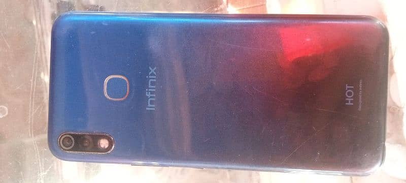 hot 8 light 2gb 32 gb 1