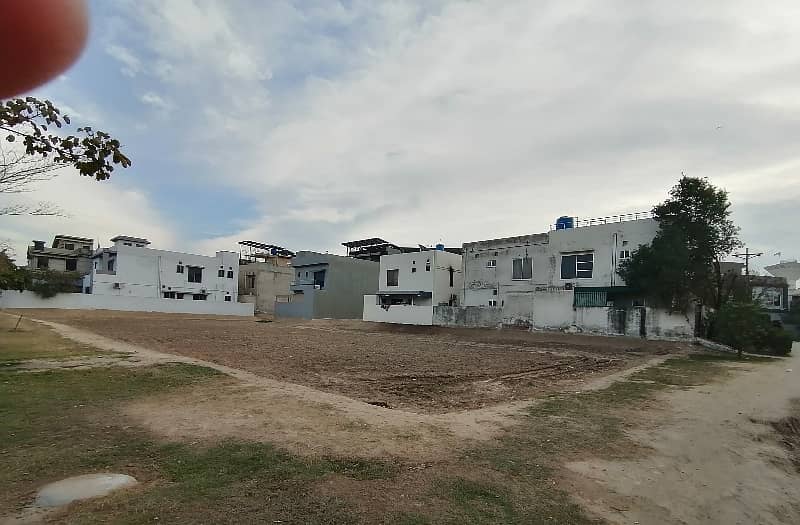 Prime Location Residential Plot For sale In Beautiful Park View City - Tulip Overseas 1