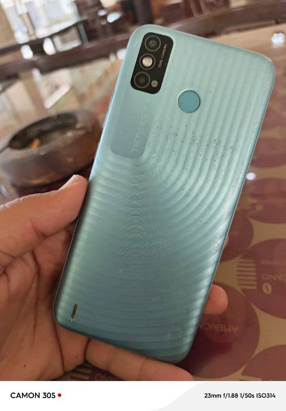 Tecno spark 6 go 4/64 4