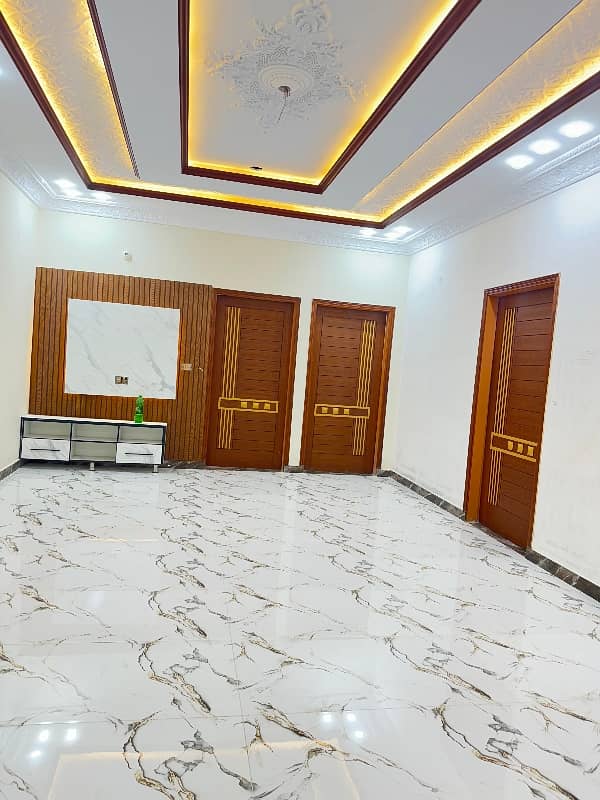 Perfect 200 Square Yards Residential Plot In State Bank Of Pakistan Housing Society For Sale 8