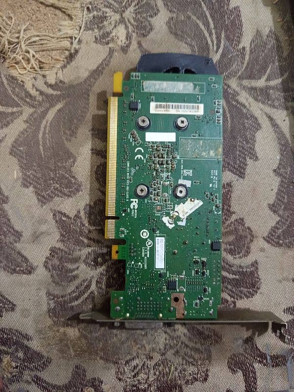 Nvidia quadroo 1 GB 128 bit graphics card for sale 1