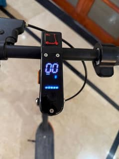 E-Scooter Max (Candian Import)