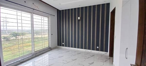 10 Marla Slightly Used House For Sale in Phase 7 DHA Lahore Near Fairways Commercial 6