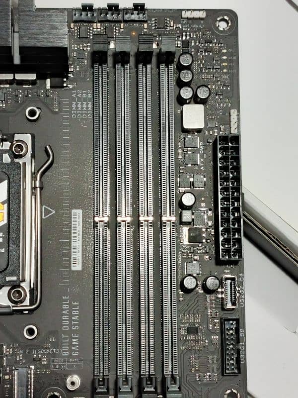 Asus Tuf Gaming X670E Plus gaming motherboard DDR 5 6