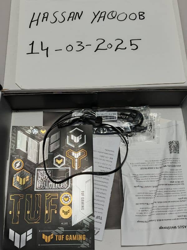 Asus Tuf Gaming X670E Plus gaming motherboard DDR 5 9