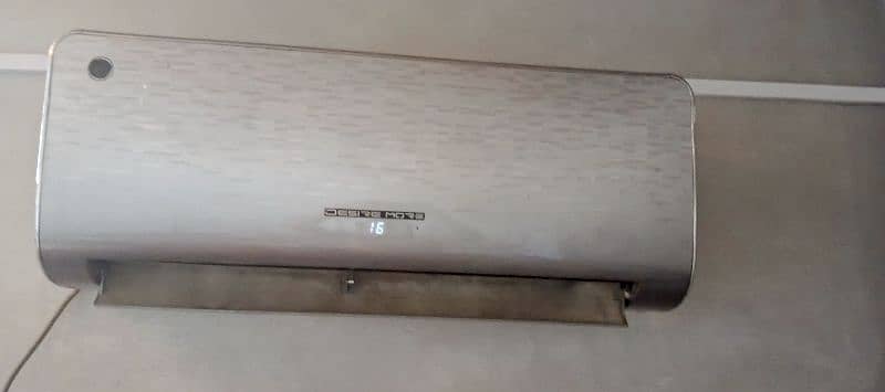sada 1 ton ac for sale 03285199993 chalo halat chel kar deta hy 0