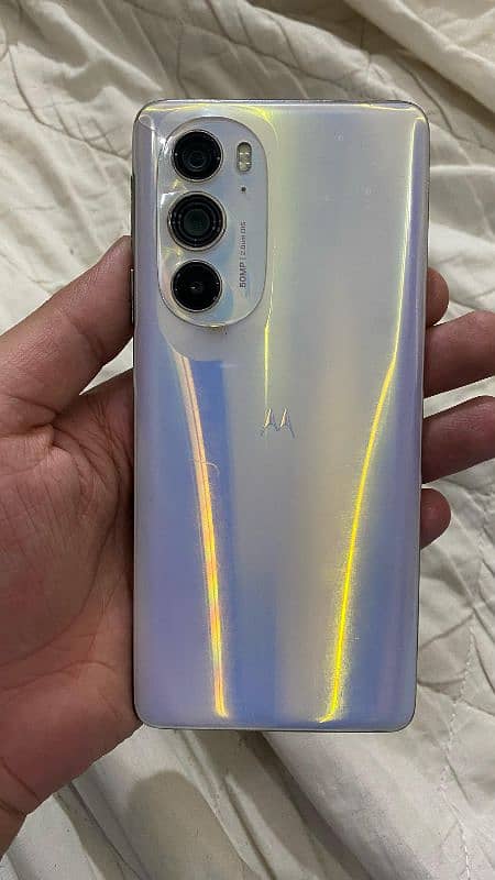 Motorola edge 30 pro 2022 8/512 1