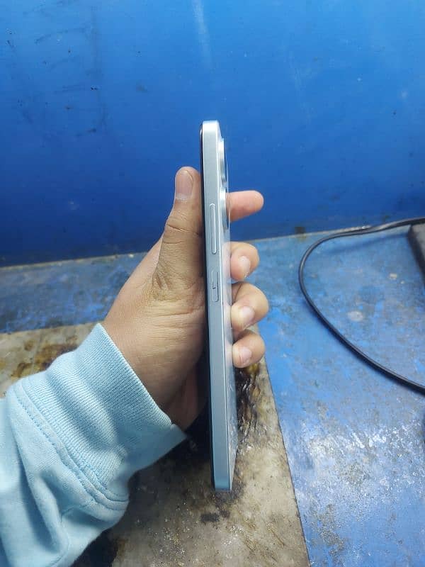 Redmi 13 c 3