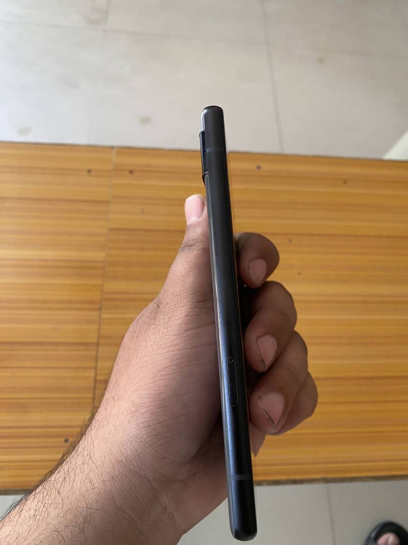 Google pixel 6A 4