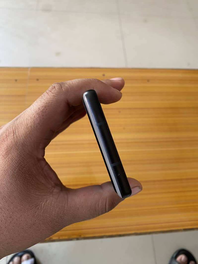 Google pixel 6A 5