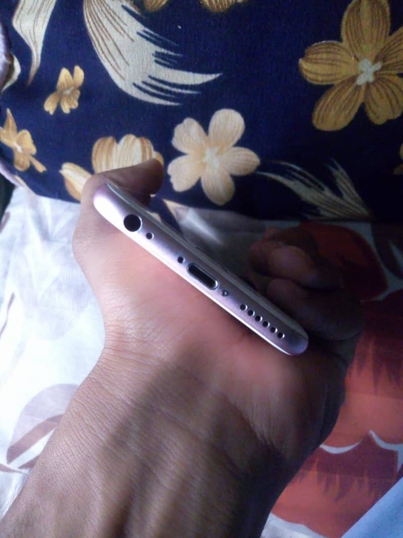 Iphone 6s plus 16 gb nd iphone 6s 64GB 11