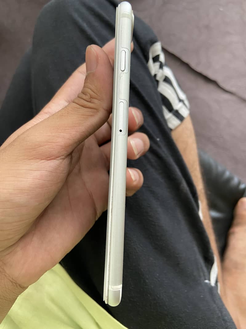 Iphone 7 plus approved 4