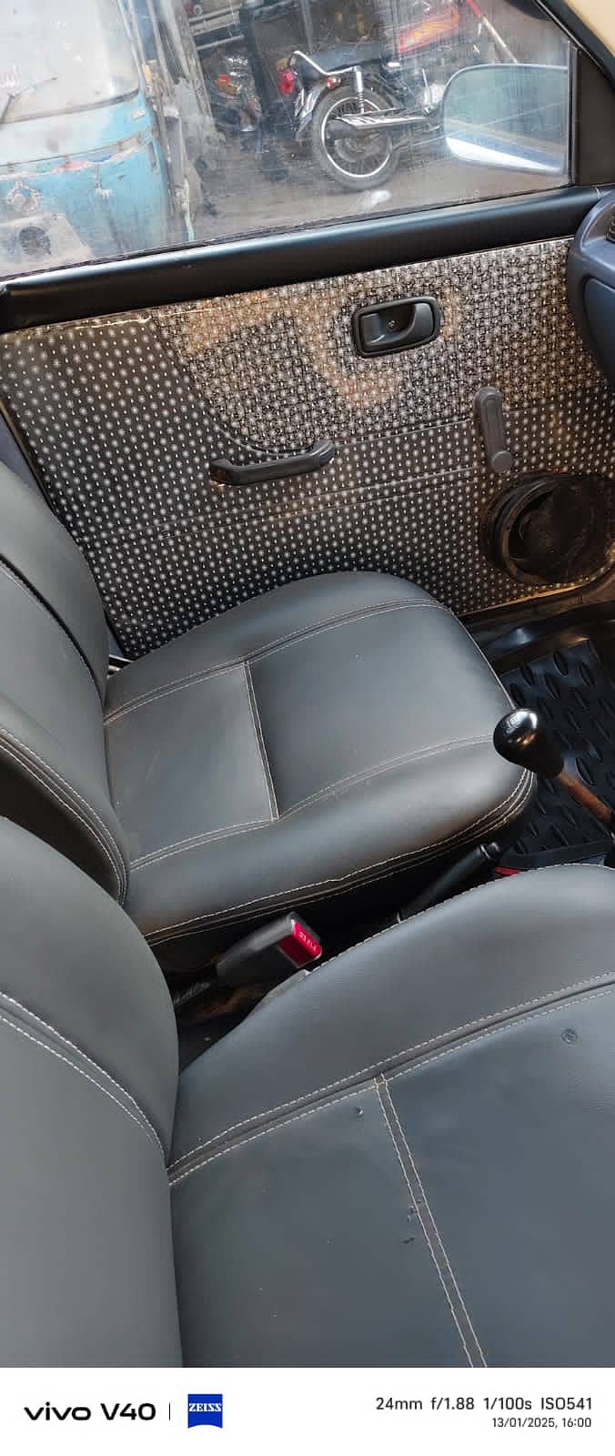 Daihatsu Cuore 2005 6