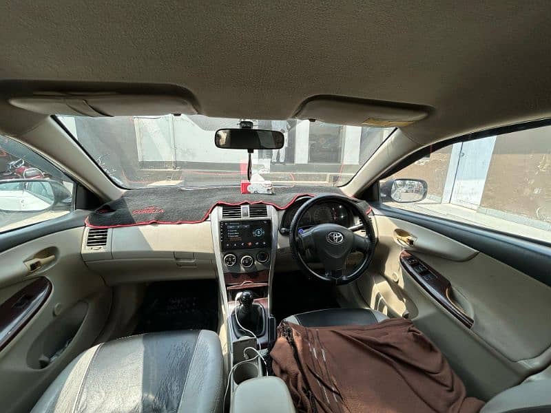 Toyota Corolla XLI 2011 3