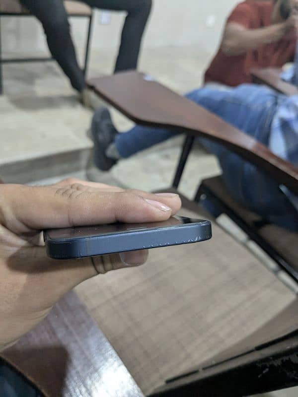 Iphone 12 jv 64gb 4