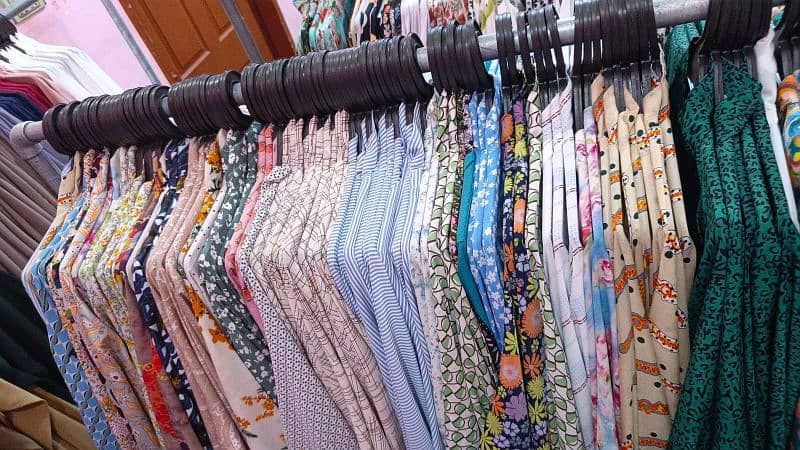 printed abaya 0