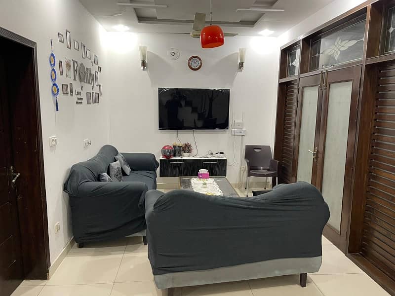 5 Marla house for rent in AA block bahria town Lahore 3