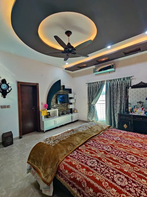 1 KANAL UPPER PORTION FOR RENT IN WAPDA TOWN 16