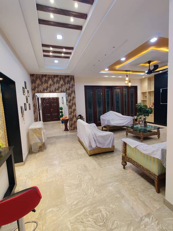 1 KANAL UPPER PORTION FOR RENT IN WAPDA TOWN 20