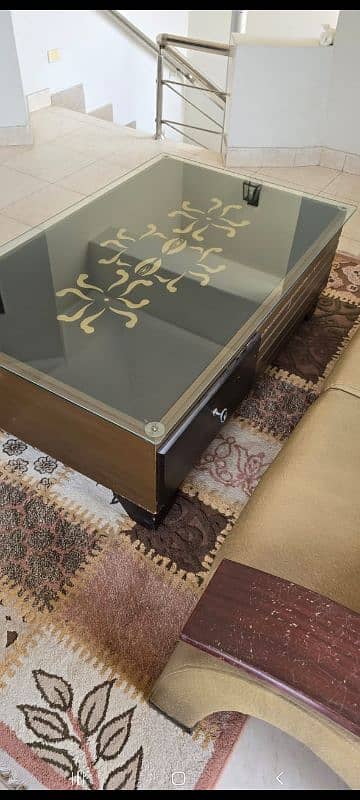 Modern center table with glass top 2
