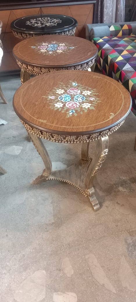 Round Table/Coffee Table/Table/wooden table/centre table 7