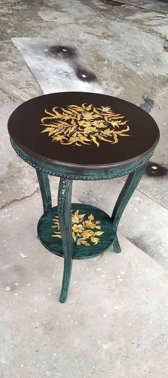 Round Table/Coffee Table/Table/wooden table/centre table 10