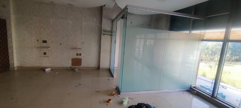 4 Marla 1st Floor With Cabins 3