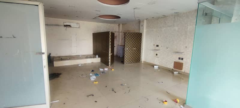 4 Marla 1st Floor With Cabins 19