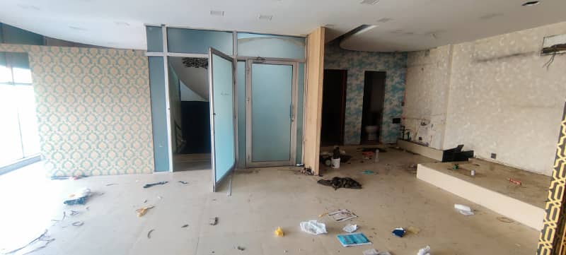 4 Marla 1st Floor With Cabins 0