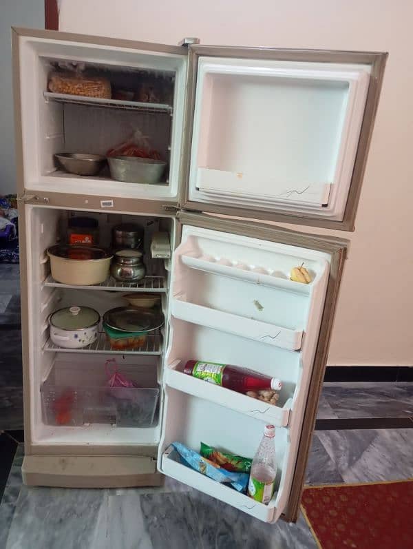 Refrigerator Dawlance 9144D for sale(Exchange possible) 3