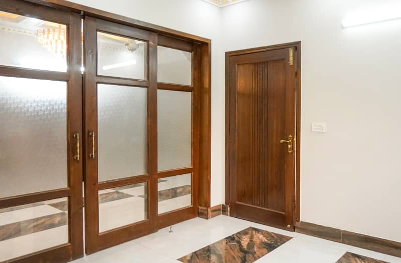 5 Marla Brand New Upper Portion For Rent in Johar Town Very Super Hot Location Very 13