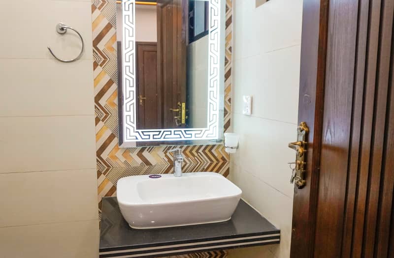 5 Marla Brand New Upper Portion For Rent in Johar Town Very Super Hot Location Very 27