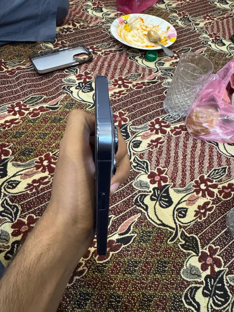 I PHONE 13 pro PTA Approved 0