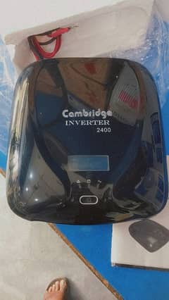 Cambridge 1440 watts double battery ups